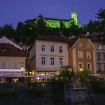 Hotel Mrak 4*