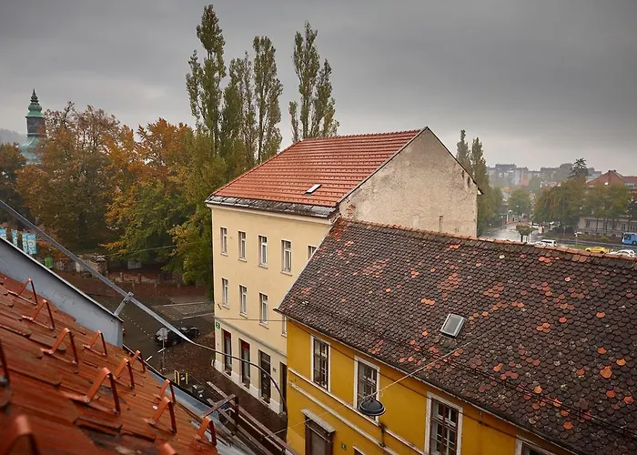 Hotel Mrak Liubliana